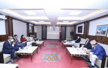एमसिसी उपाध्यक्ष सुमारले भेटिन् प्रधानमन्त्री देउवालाई